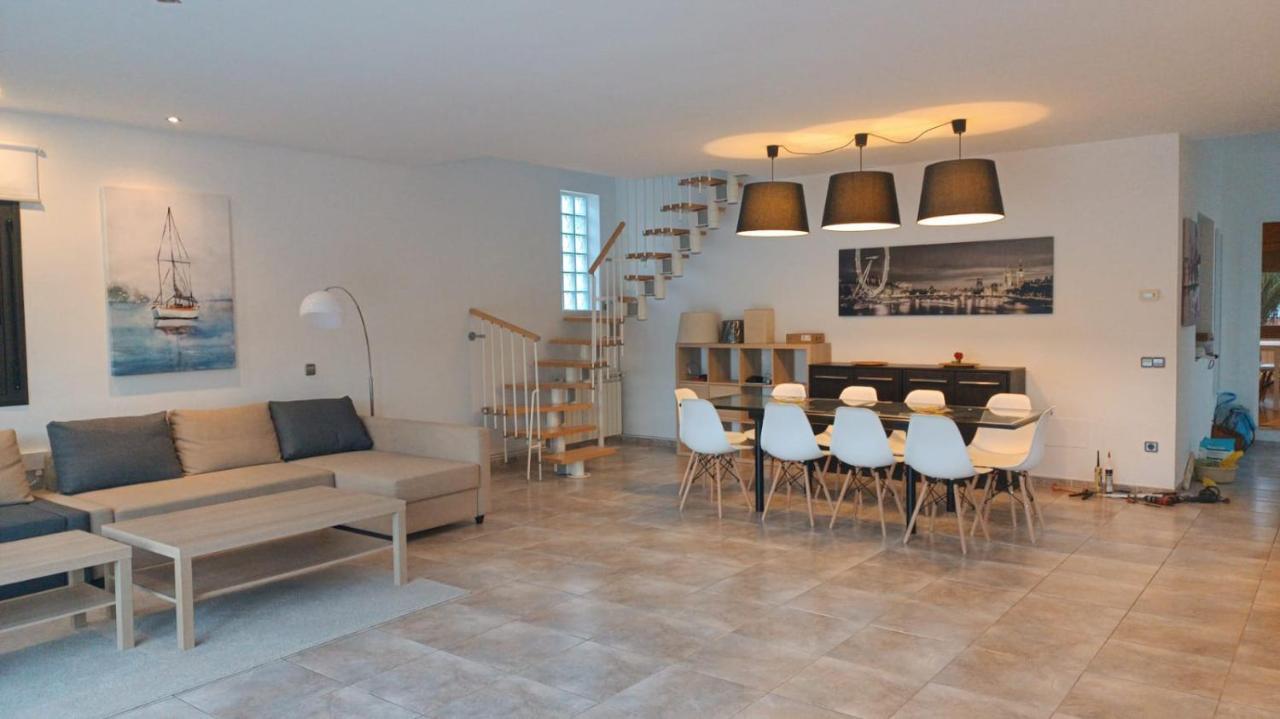 Villa Franz House Casa Principal 카니에예스 외부 사진